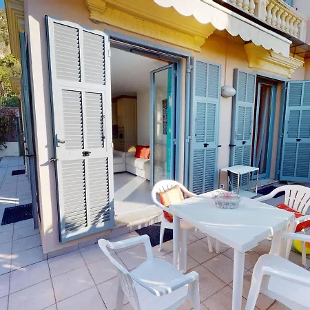 2 Pieces Avec Terrasse, Jardin Et Parking Dans Avec Piscine A - Fr-1-196-313 Apartment Menton