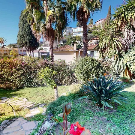 2 Pieces Avec Terrasse, Jardin Et Parking Dans Avec Piscine A - Fr-1-196-313 Menton